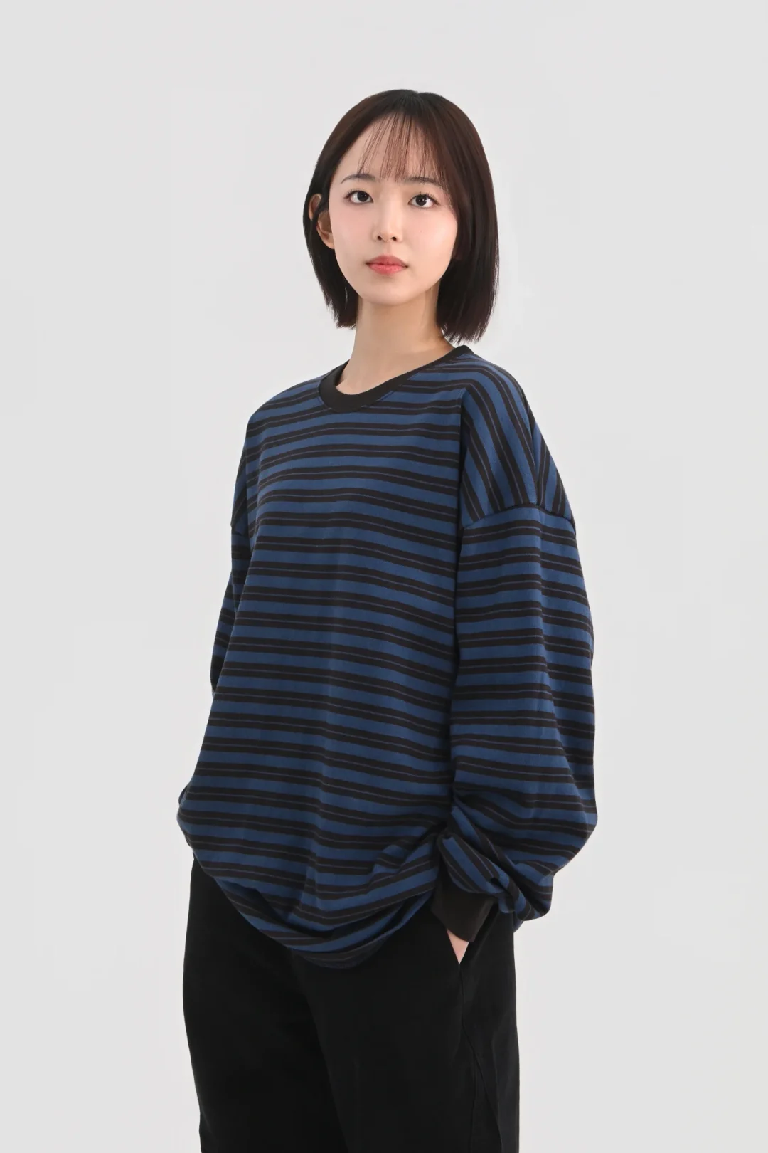 DAYSTAND 네이비 스트라이프 오버핏 롱슬리브 추가 이미지 8