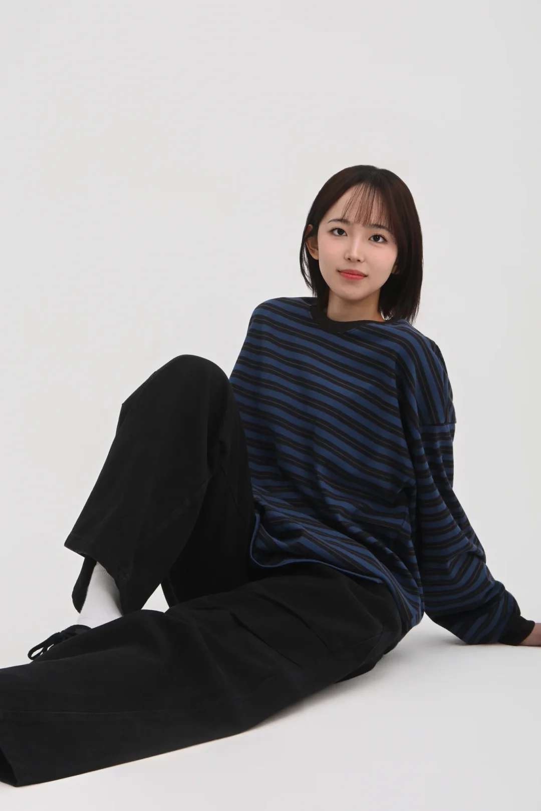 DAYSTAND 네이비 스트라이프 오버핏 롱슬리브 추가 이미지 10