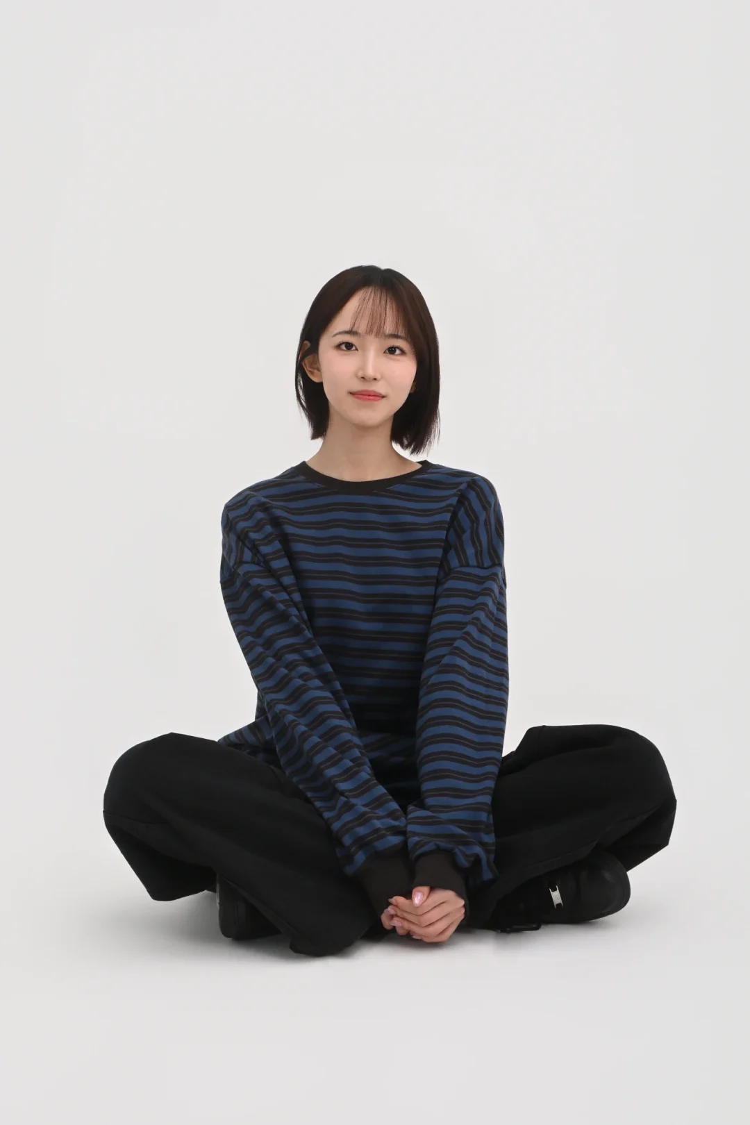 DAYSTAND 네이비 스트라이프 오버핏 롱슬리브 추가 이미지 11