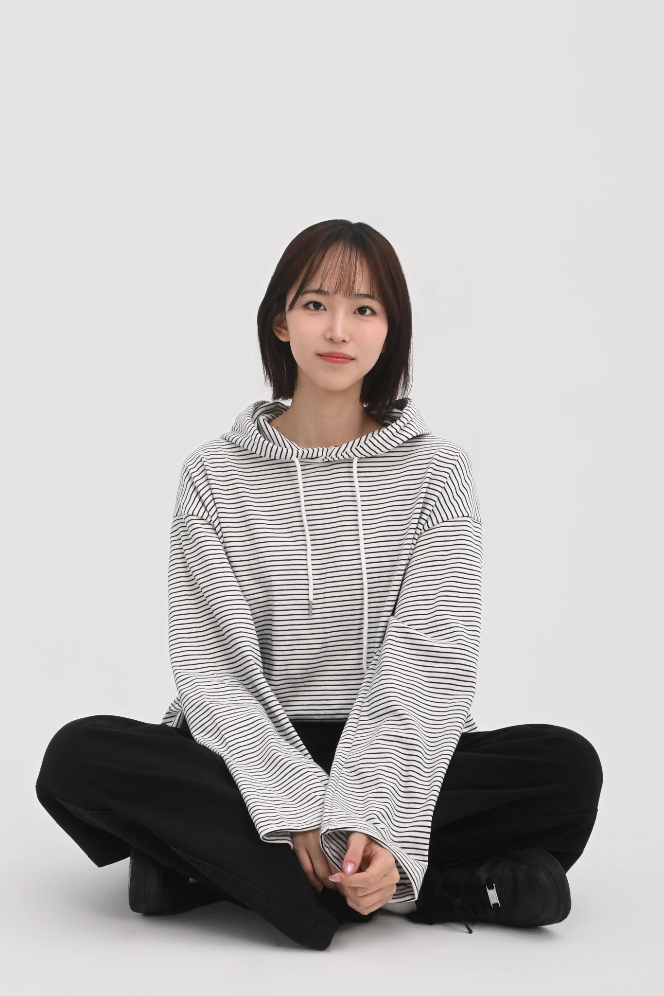 DAYSTAND 슬림 스트라이프 루즈 후드 티셔츠 추가 이미지 8