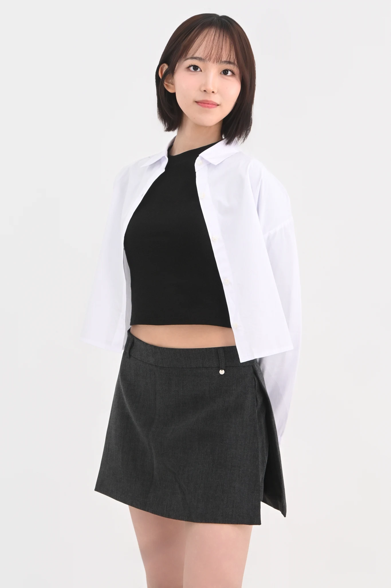 DAYSTAND 화이트 백 슬릿 크롭 셔츠 추가 이미지 6