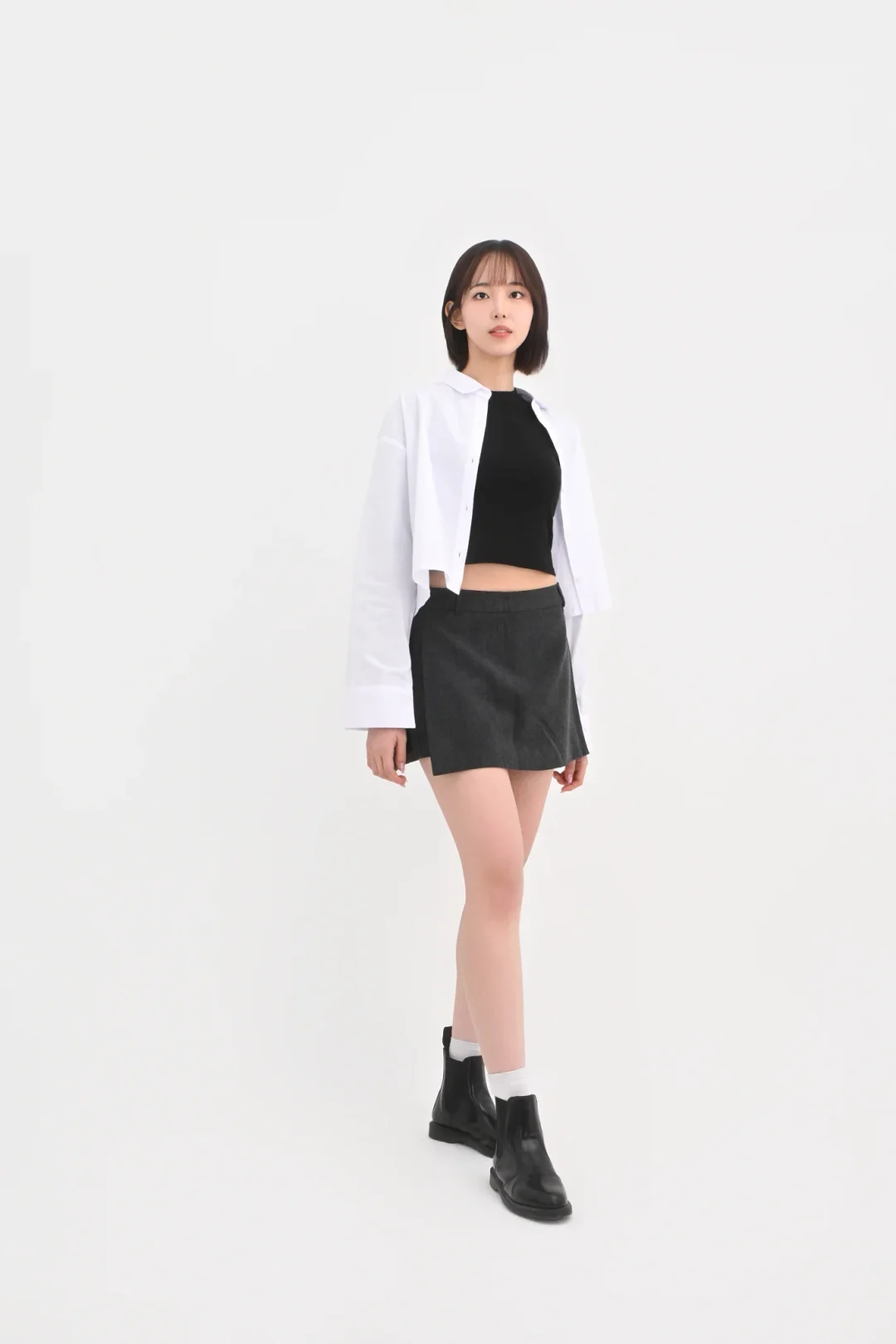 DAYSTAND 화이트 백 슬릿 크롭 셔츠 추가 이미지 8