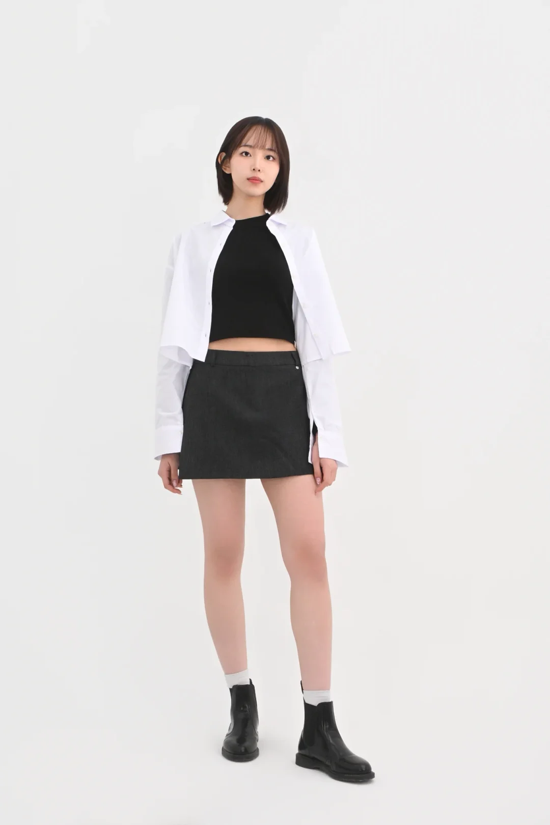 DAYSTAND 화이트 백 슬릿 크롭 셔츠 추가 이미지 9