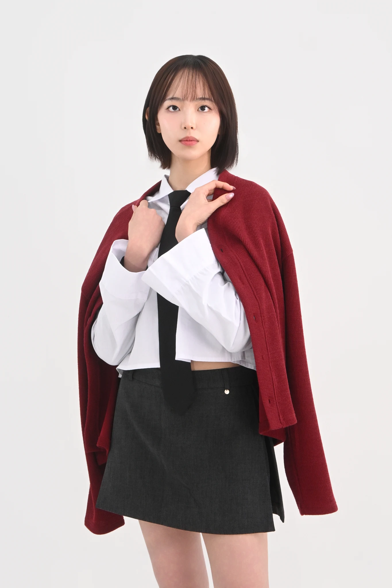 DAYSTAND 화이트 백 슬릿 크롭 셔츠 추가 이미지 12