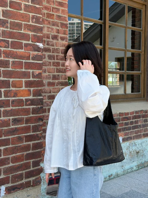 DAYSTAND 메로우 핀턱 리본 블라우스 추가 이미지 1
