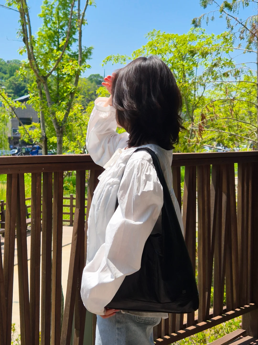 DAYSTAND 메로우 핀턱 리본 블라우스 추가 이미지 17