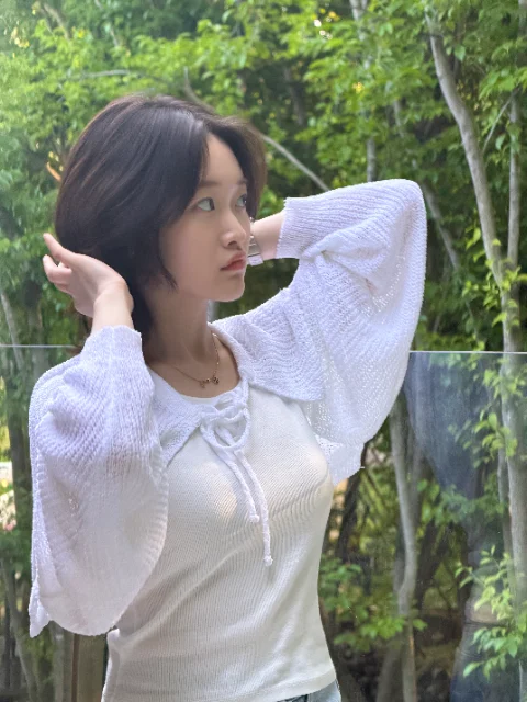 DAYSTAND 린넨 네트 리본 크롭 볼레로 대표 이미지
